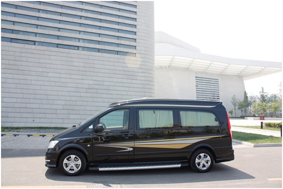 威霆商務車.jpg